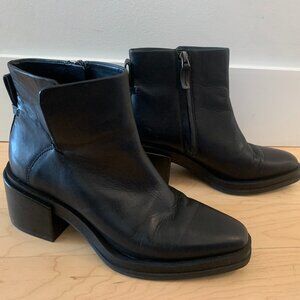 Franco Sarto Chunky heel black ankle boots - size 8
